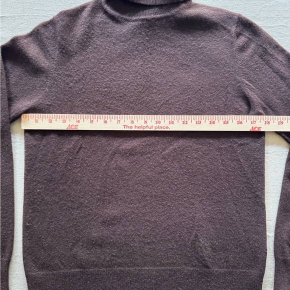 100% Cashmere Chocolate Brown Turtleneck Sweater - Picture 2 of 7